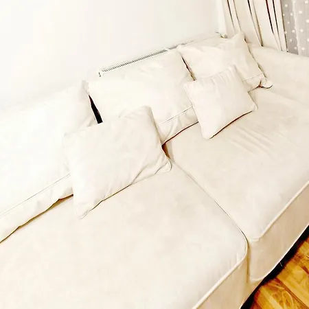 Spacious 3 5* Mansion Near Muzeului Square. Free Parking * קלוז'-נאפוקה
