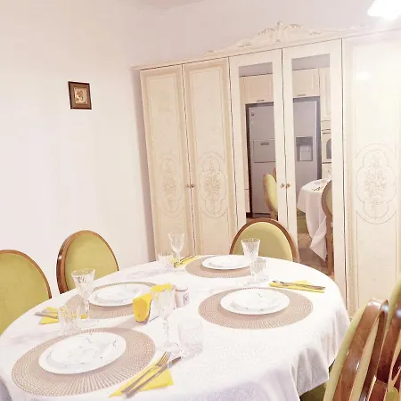 דירה Spacious 3 5* Mansion Near Muzeului Square. Free Parking *